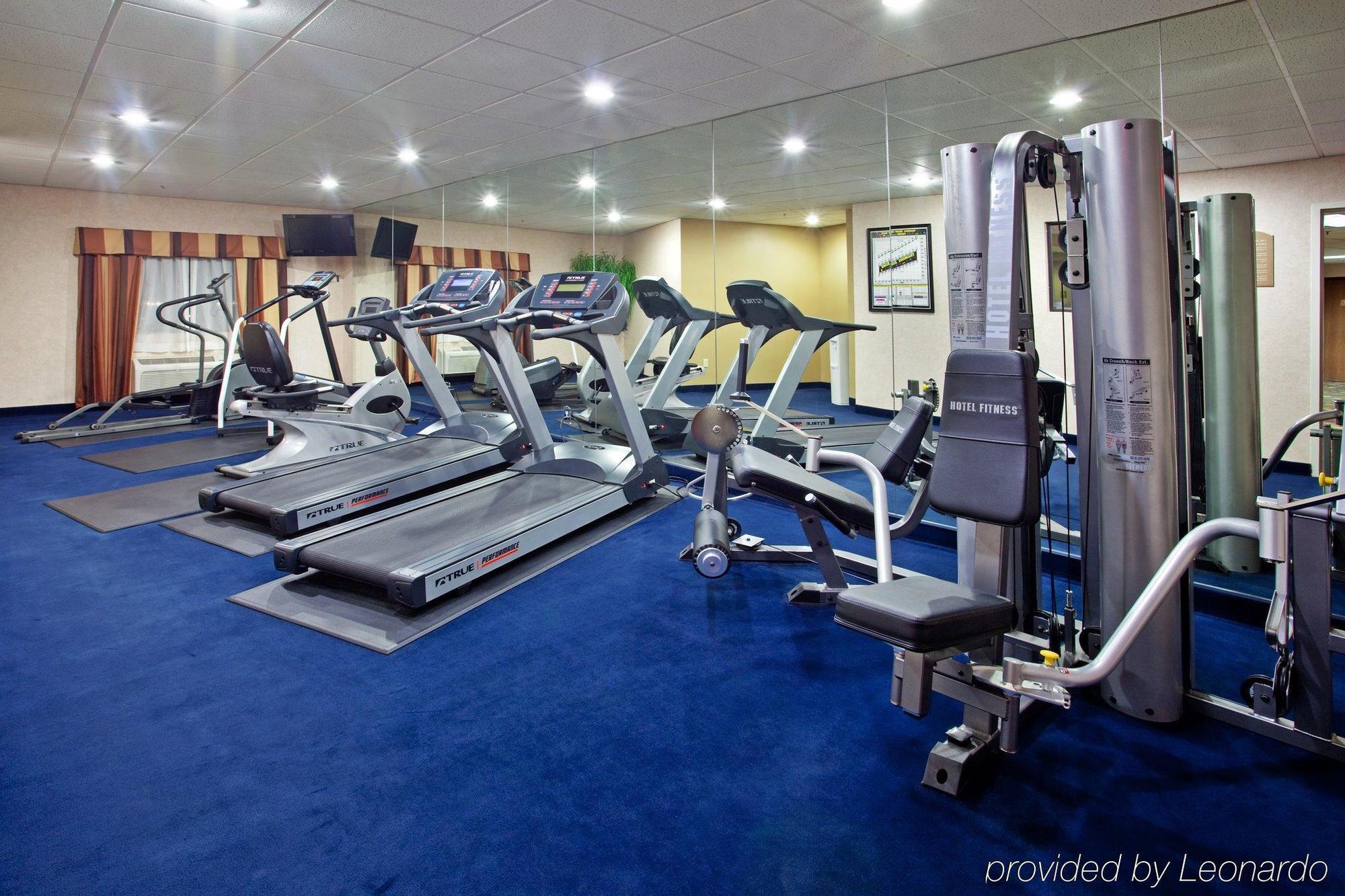 Holiday Inn Express & Suites Phoenix/Chandler Konforlar fotoğraf