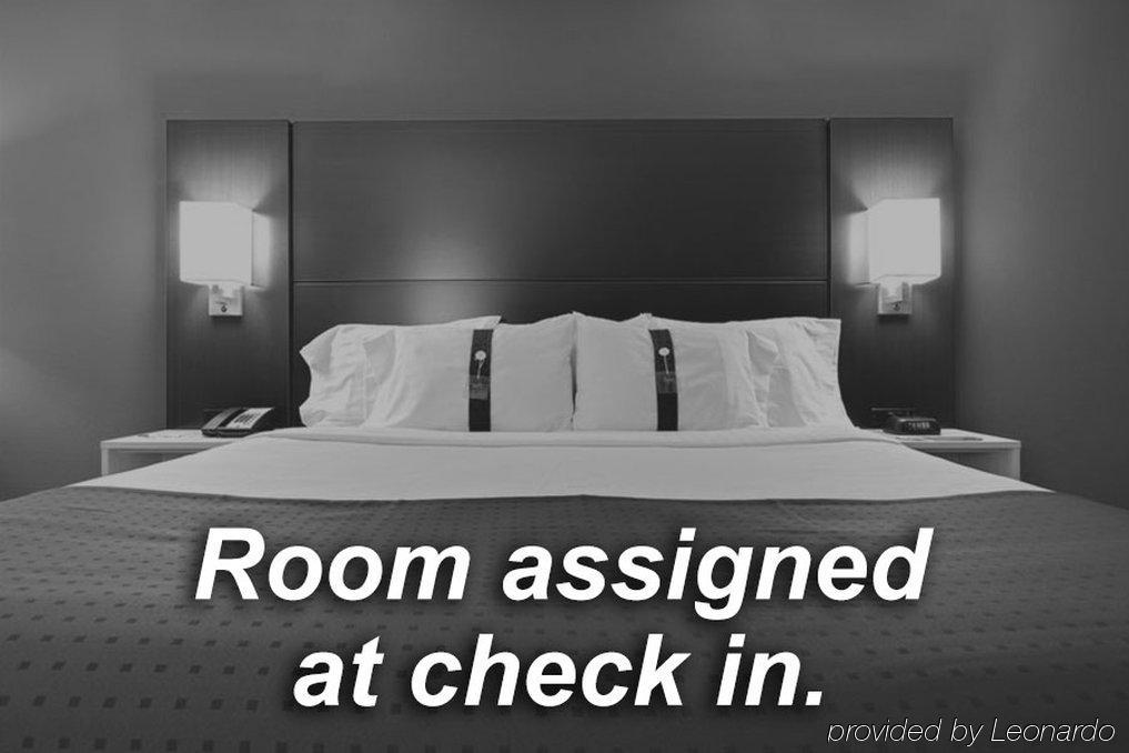 Holiday Inn Express & Suites Phoenix/Chandler Dış mekan fotoğraf